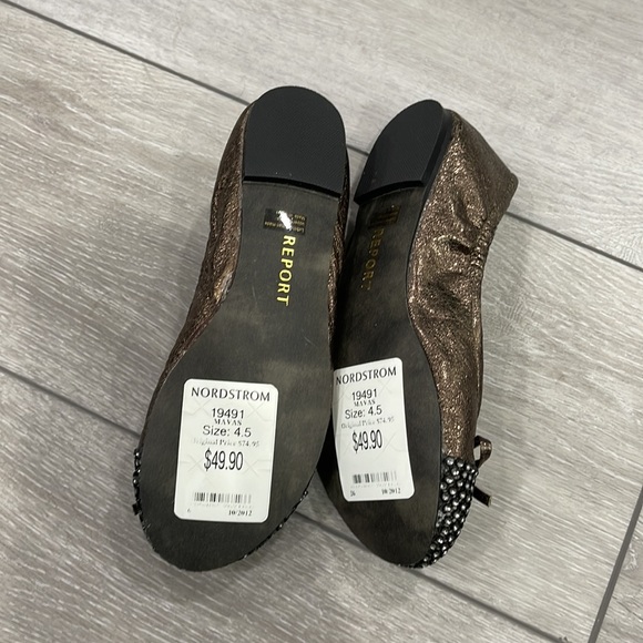 Report flats size 4.5 womens brand new - Picture 2 of 2